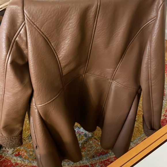 Beautiful Chocolate Brown Fall Jacket with Fur Hood!! - Picture 9 of 9